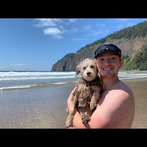 Meet your Posher, Eli